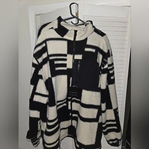 Black and white jacket Men's Size XL